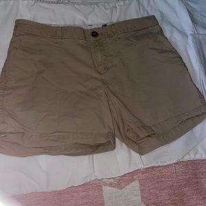 Baggier Khaki shorts